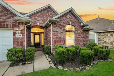 7014 Spruce View Court, Richmond, TX 77407 - Photo 2