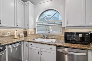 5202 Sagecircle Street S, Houston, TX 77056 - Photo 18