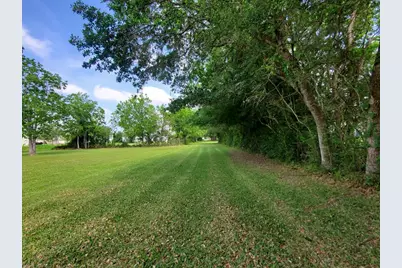 7808 Carolyn Street, Santa Fe, TX 77517 - Photo 32