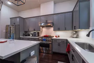 4008 Barnes St, Houston, TX 77007 - Photo 14