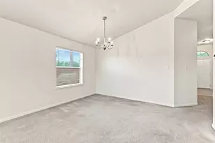 2002 Roaring Springs Dr, Pearland, TX 77584 - Photo 6