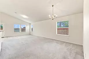 2002 Roaring Springs Dr, Pearland, TX 77584 - Photo 4