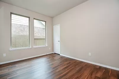 5039 Azalea Trace Drive, Houston, TX 77066 - Photo 14