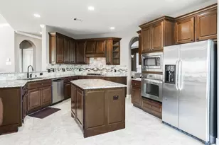 28003 Nobbe Hollow Dr, Katy, TX 77494 - Photo 16