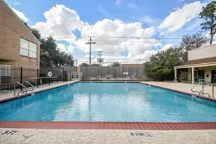 1938 Augusta Dr, Houston, TX 77057 - Photo 24