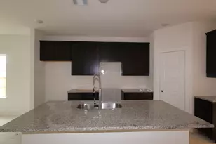 257 Hazy Pnes Ln, Willis, TX 77378 - Photo 12