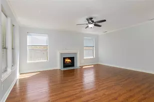 2718 Sandpebble Dr, Seabrook, TX 77586 - Photo 10