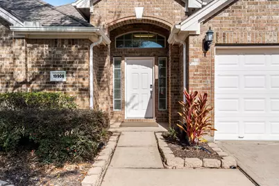 19906 Sagebrush Cove, Richmond, TX 77407 - Photo 2