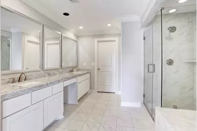 13615 Teal Bluff Lane, Houston, TX 77077 - Photo 14