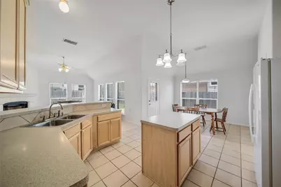 9918 Memorial Crossing Drive, Tomball, TX 77375 - Photo 16