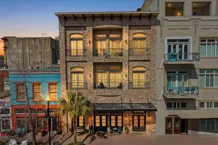 2214 Postoffice St, Galveston, TX 77550 - Photo 1