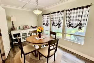 1017 E Miller St, Angleton, TX 77515 - Photo 4