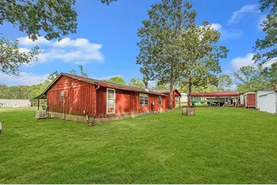 388 Cr 4752, Broaddus, TX 75929 - Photo 6