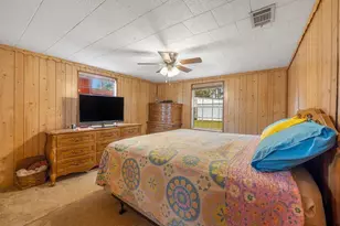 388 Cr 4752, Broaddus, TX 75929 - Photo 22