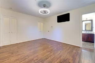 10922 Hillcroft Ave, Houston, TX 77096 - Photo 18