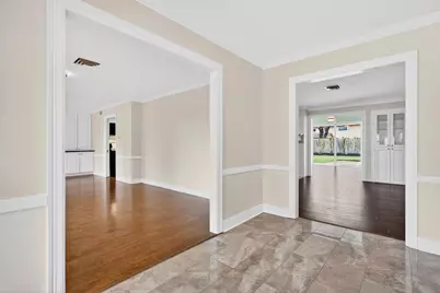 5911 Southern Hills Drive, Houston, TX 77069 - Photo 14