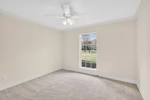 5911 Southern Hills Dr, Houston, TX 77069 - Photo 26