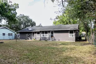 4825 Hummingbird St, Houston, TX 77035 - Photo 8