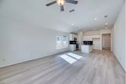 21115 Autumn Heights Drive, Rosharon, TX 77583 - Photo 10