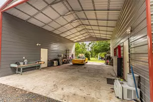 7710 Hwy 36 N, Bellville, TX 77418 - Photo 16