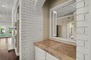 835 Maplewood Falls Ct, Houston, TX 77062 - Photo 16