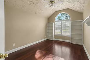 835 Maplewood Falls Ct, Houston, TX 77062 - Photo 18
