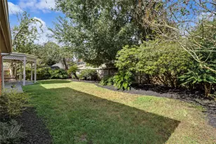 835 Maplewood Falls Ct, Houston, TX 77062 - Photo 32