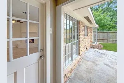 7323 Tall Pines Drive, Houston, TX 77088 - Photo 38