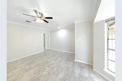 7323 Tall Pines Drive, Houston, TX 77088 - Photo 6