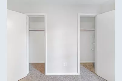 7323 Tall Pines Drive, Houston, TX 77088 - Photo 36