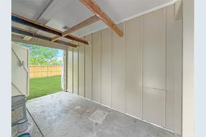 7323 Tall Pines Drive, Houston, TX 77088 - Photo 42