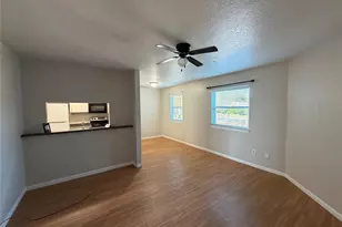 6723 Heards, Galveston, TX 77551 - Photo 4