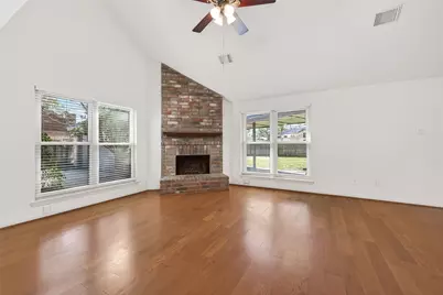 15411 Lago Villa Drive, Tomball, TX 77377 - Photo 16