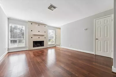 2501 Bering Drive #5, Houston, TX 77057 - Photo 2