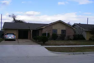 4210 Dalmatian Dr, Houston, TX 77045 - Photo 1