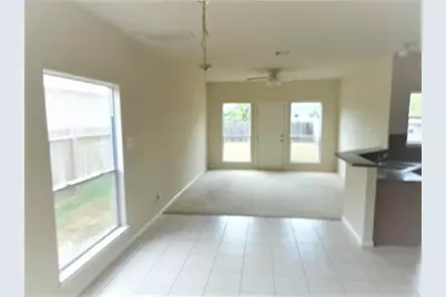 9606 Ashville Drive #B, Houston, TX 77051 - Photo 10