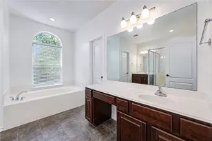 1322 Emancipation Ave, Houston, TX 77003 - Photo 14