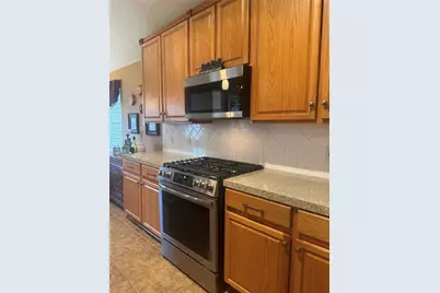 16427 Beewood Glen Drive, Sugar Land, TX 77498 - Photo 2