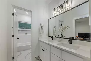 1909 Dewalt St, Houston, TX 77088 - Photo 28