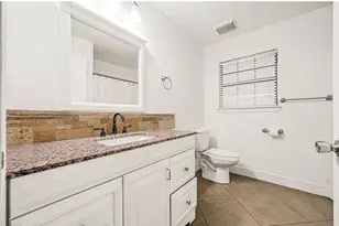 3319 Sophie Ann Dr, Pasadena, TX 77503 - Photo 8