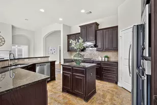 4003 Birch Vale Ln, Sugar Land, TX 77479 - Photo 14