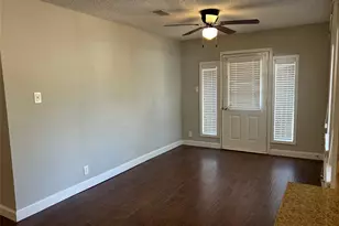 1805 King Arthur Ct, Pinehurst, TX 77630 - Photo 20