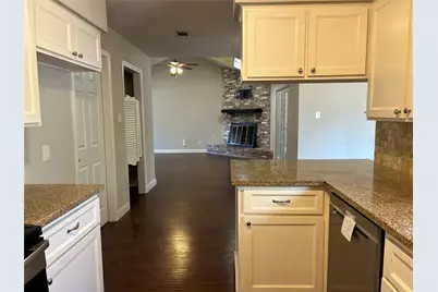 1805 King Arthur Court, Pinehurst, TX 77630 - Photo 12