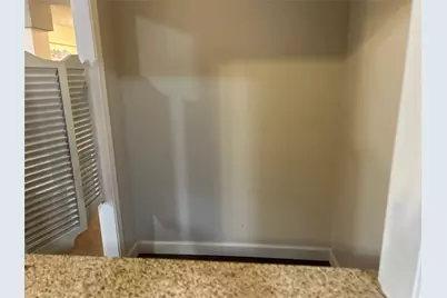 1805 King Arthur Court, Pinehurst, TX 77630 - Photo 18