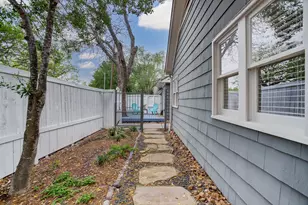 2228 Addison Rd, Houston, TX 77030 - Photo 32