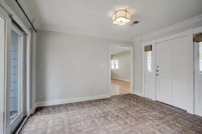 2228 Addison Road, Houston, TX 77030 - Photo 6