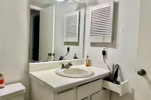 8421 Hearth Dr, Houston, TX 77054 - Photo 22