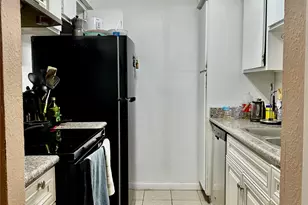 8421 Hearth Dr, Houston, TX 77054 - Photo 2