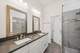 2718 Anita St, Houston, TX 77004 - Photo 14