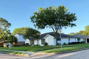 2717 Georgia Ave, Deer Park, TX 77536 - Photo 2